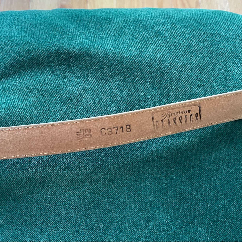 Brighton Vintage Croc Embossed Beige Leather Silver Leaf Etched Belt Size ML 32 - Picture 6 of 7